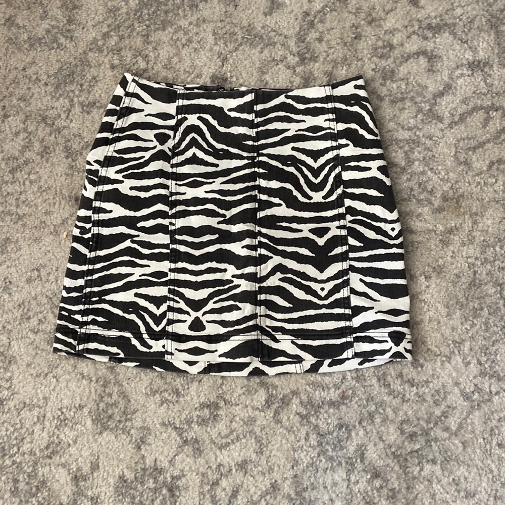 Wild fable size 6 skirt